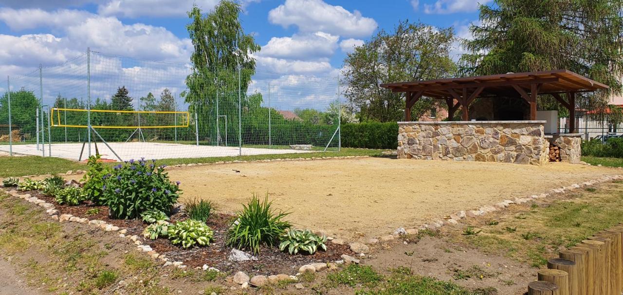 Penzion A Hospudka U Anny Nové Sedlo Exteriör bild