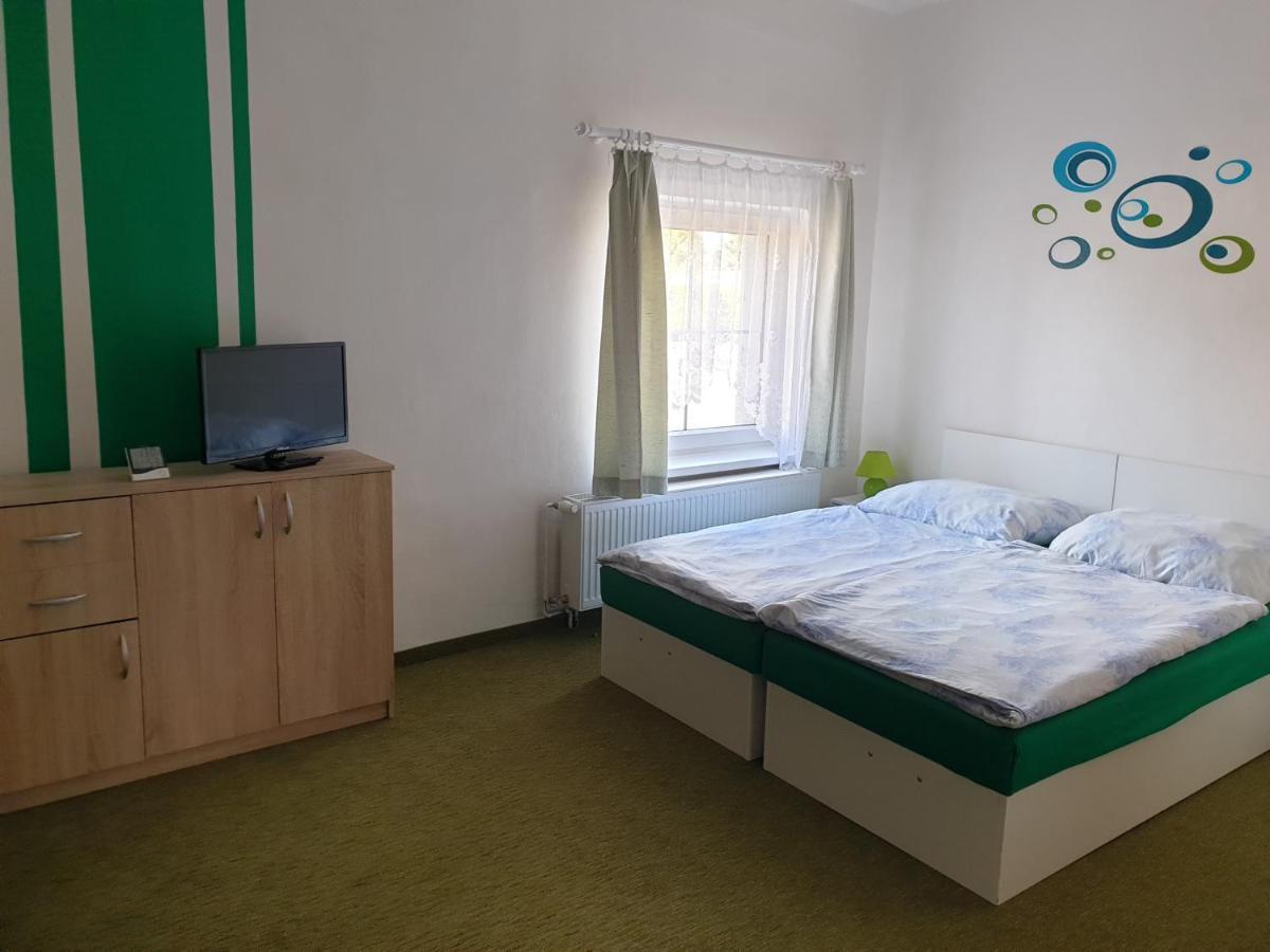 Penzion A Hospudka U Anny Nové Sedlo Exteriör bild